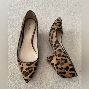 Halogen leopard print heel classic shoes, size 6.5M
